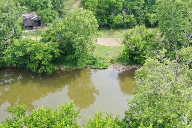 1050 Burgin Road, Lawrenceburg, KY 40342