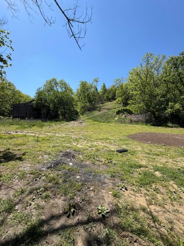 1050 Burgin Road, Lawrenceburg, KY 40342