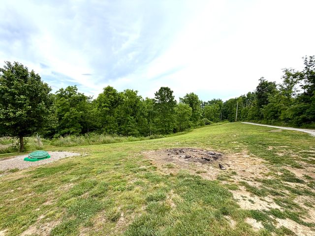 1050 Burgin Road, Lawrenceburg, KY 40342