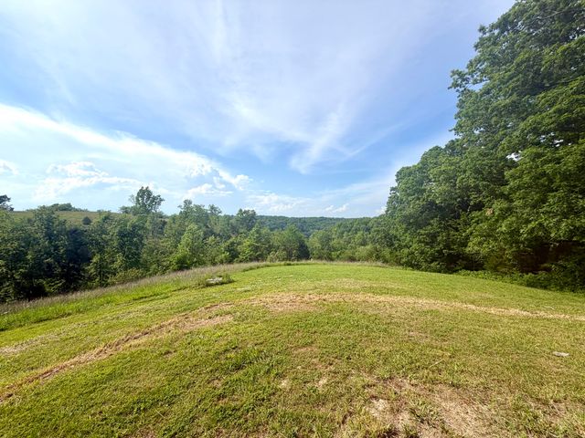 1050 Burgin Road, Lawrenceburg, KY 40342