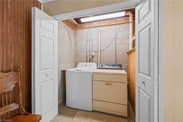 7600 Sedgewick Ridge Road, Lewisville, NC 27023