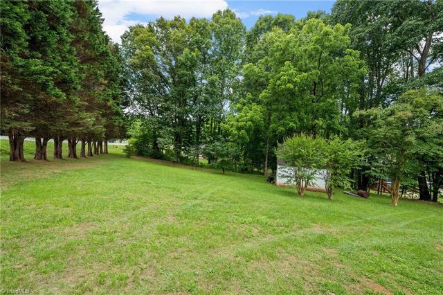 7600 Sedgewick Ridge Road, Lewisville, NC 27023