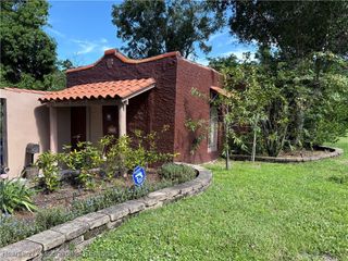 2650 Lakeview Drive, Sebring, FL 33870