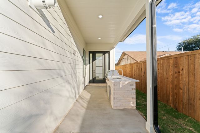 2315 S Vernon Avenue, Dallas, TX 75224