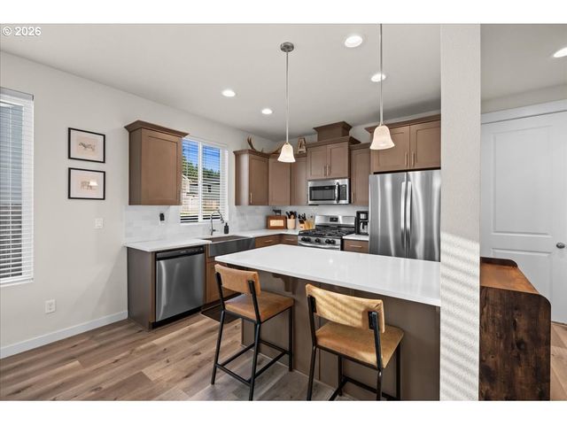 1857 N MILLICAN CREEK St, Lafayette, OR 97127