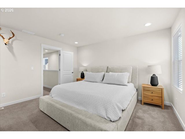 1857 N MILLICAN CREEK St, Lafayette, OR 97127
