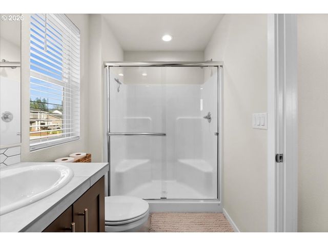 1857 N MILLICAN CREEK St, Lafayette, OR 97127