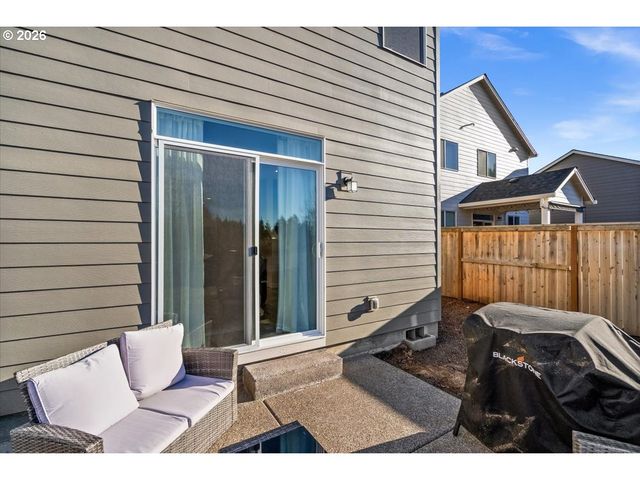 1857 N MILLICAN CREEK St, Lafayette, OR 97127