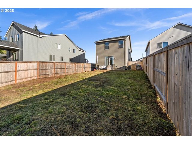 1857 N MILLICAN CREEK St, Lafayette, OR 97127