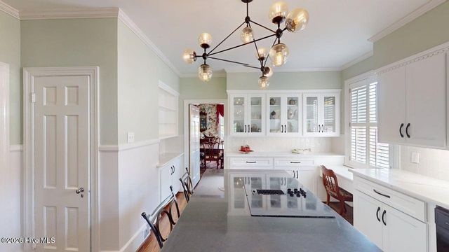 206 W James Street, Mount Olive, NC 28365