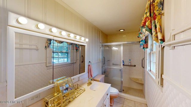 206 W James Street, Mount Olive, NC 28365