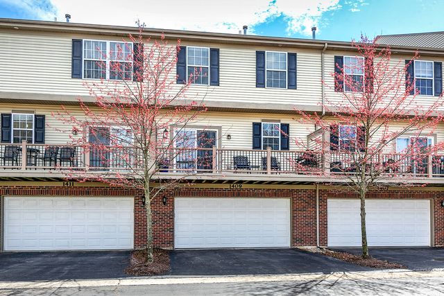 1409 S Fairfield Avenue, Lombard, IL 60148