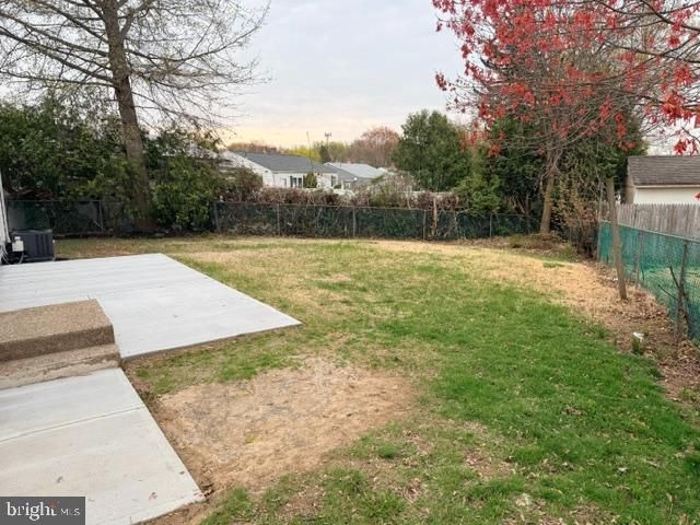 2 SHELBURNE DR, Ewing, NJ 08638