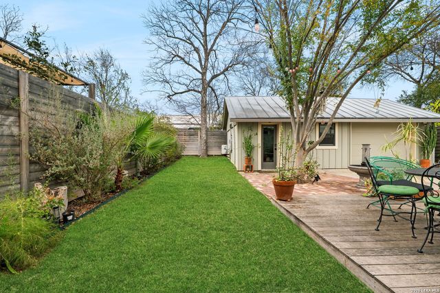 606 E Guenther, San Antonio, TX 78210