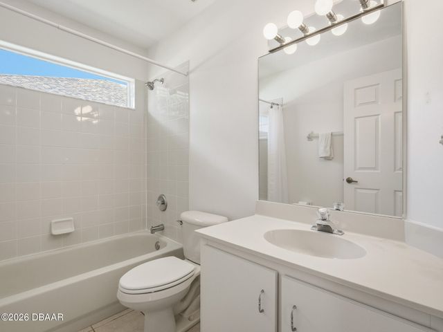 659 Wellesley Court, New Smyrna Beach, FL 32168