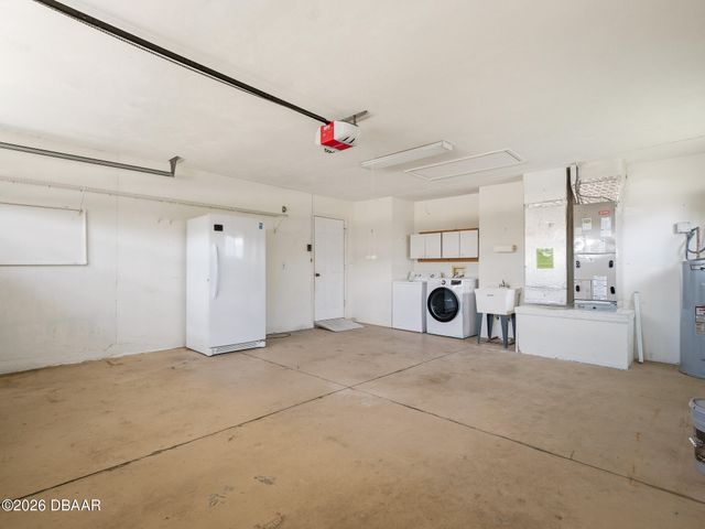 659 Wellesley Court, New Smyrna Beach, FL 32168