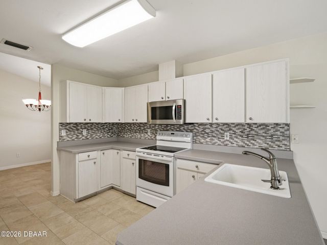 659 Wellesley Court, New Smyrna Beach, FL 32168