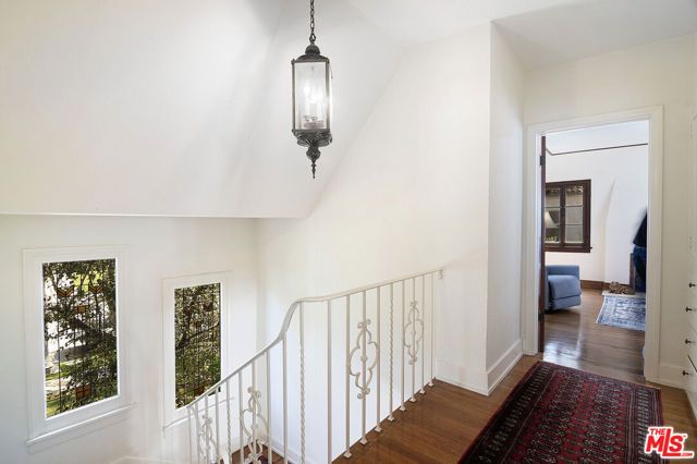 531 N June Street, Los Angeles, CA 90004