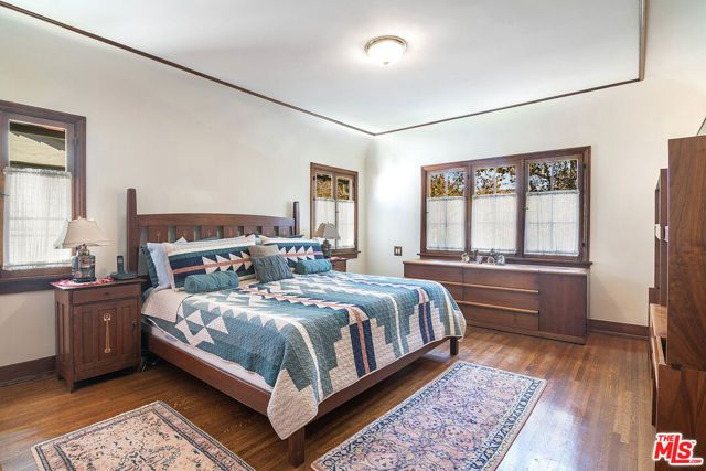 531 N June Street, Los Angeles, CA 90004