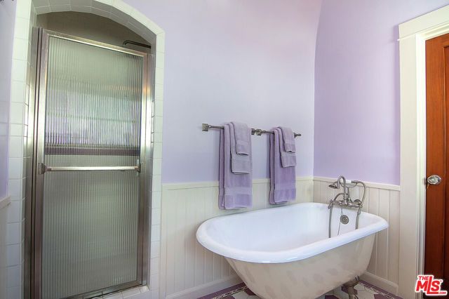 531 N June Street, Los Angeles, CA 90004