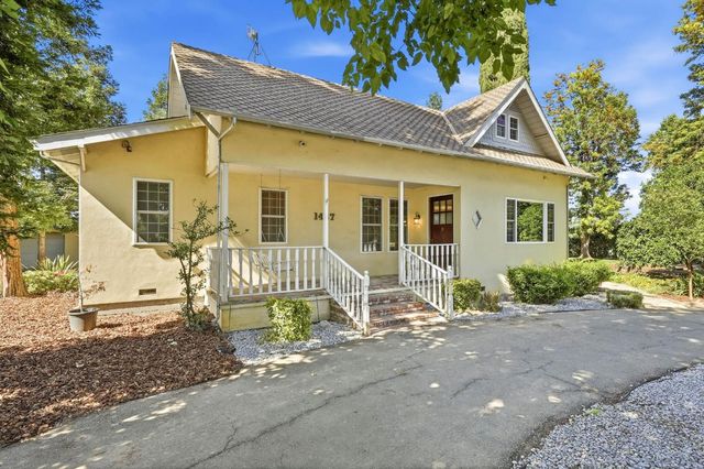 1487 Smith Rd, Yuba City, CA 95993