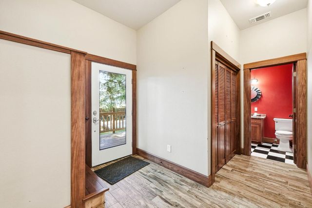 1487 Smith Rd, Yuba City, CA 95993