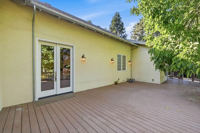 1487 Smith Rd, Yuba City, CA 95993