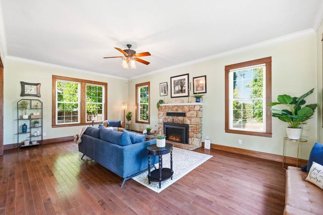 1487 Smith Rd, Yuba City, CA 95993