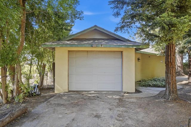 1487 Smith Rd, Yuba City, CA 95993