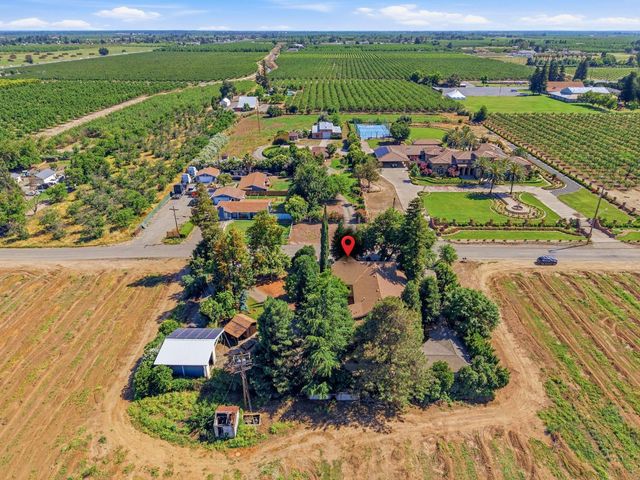 1487 Smith Rd, Yuba City, CA 95993