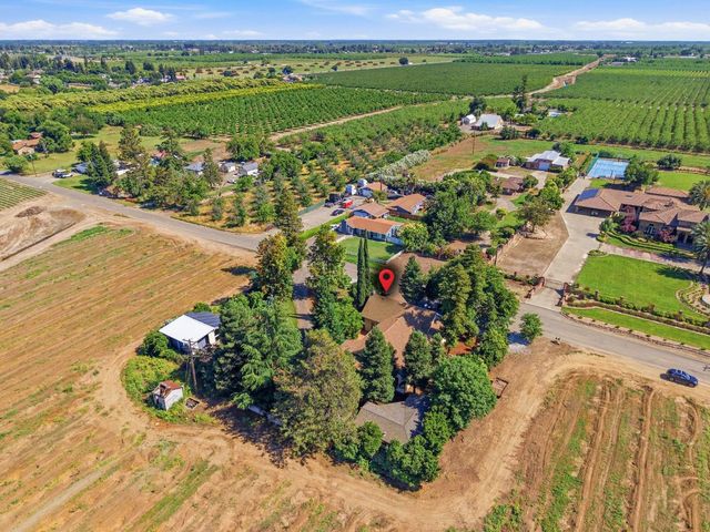 1487 Smith Rd, Yuba City, CA 95993