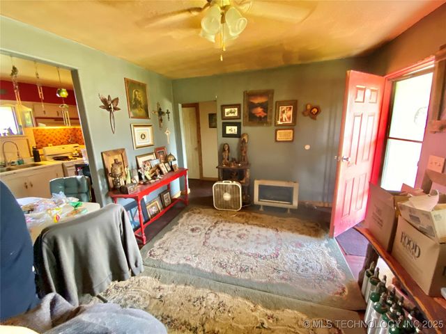603 E Chickasaw Street, Marietta, OK 73448