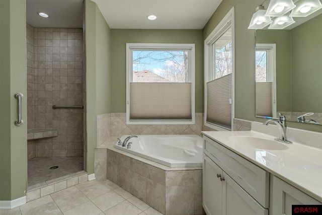417 Diamond Creek Road, Mankato, MN 56001