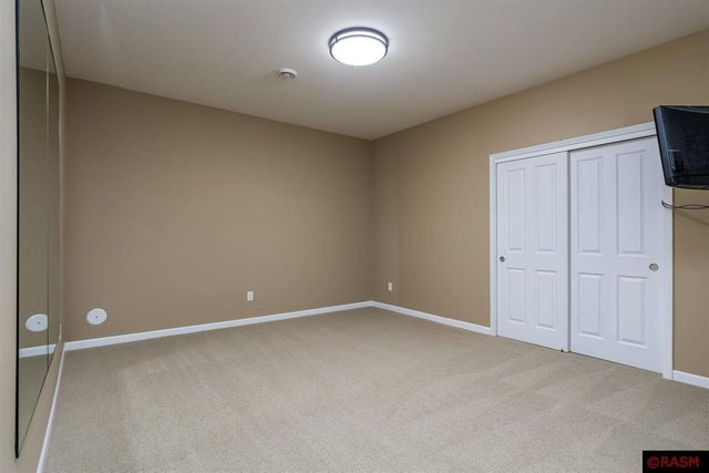417 Diamond Creek Road, Mankato, MN 56001