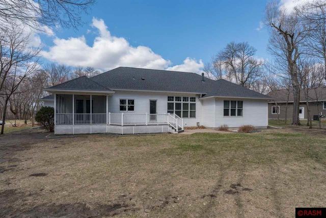 417 Diamond Creek Road, Mankato, MN 56001