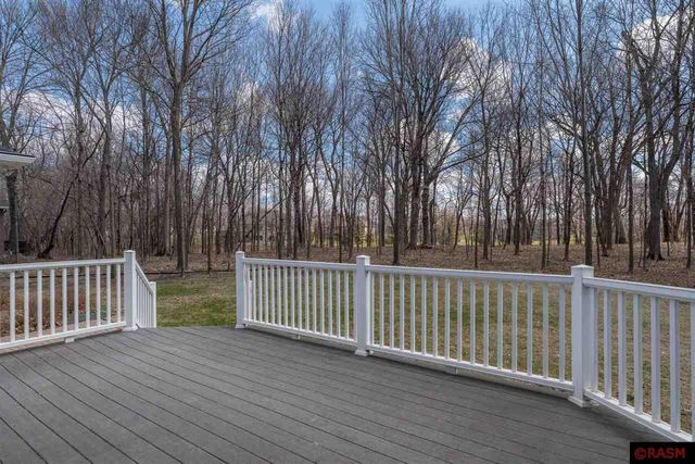 417 Diamond Creek Road, Mankato, MN 56001