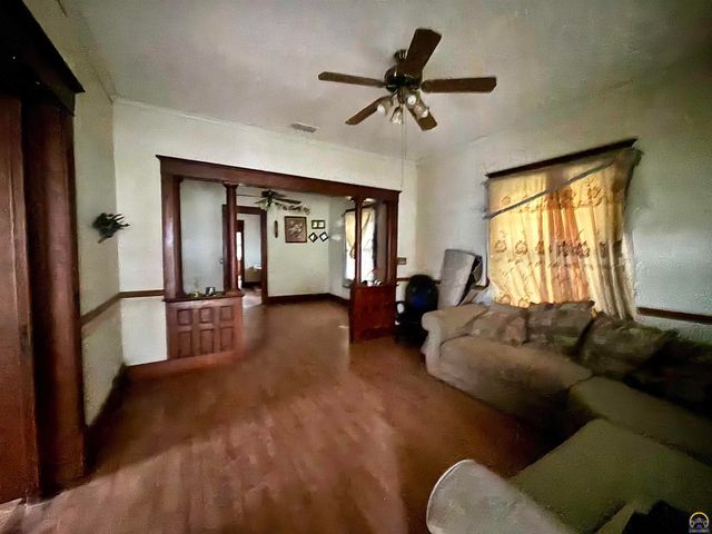 920 Mechanic St, Emporia, KS 66801