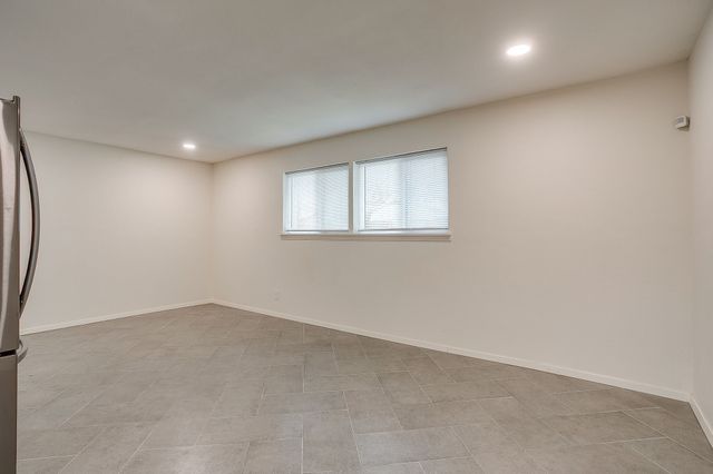 4517 Hildring Drive E, Fort Worth, TX 76109