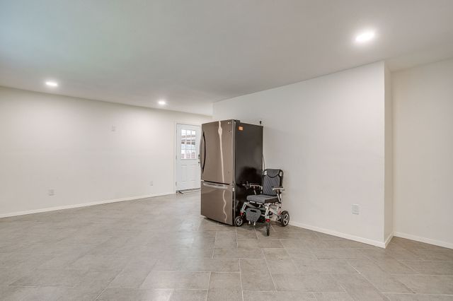 4517 Hildring Drive E, Fort Worth, TX 76109