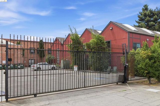730 29Th St 118, Oakland, CA 94609