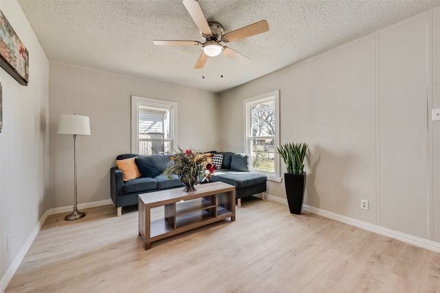 5074 Mayfair Street, Fort Worth, TX 76116