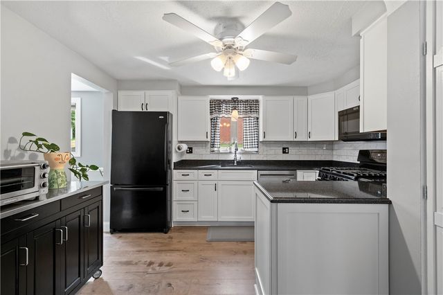 2347 Casswell Drive, Bethel Park, PA 15102