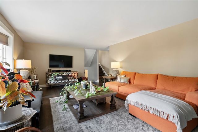 2347 Casswell Drive, Bethel Park, PA 15102