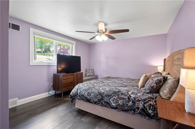 2347 Casswell Drive, Bethel Park, PA 15102