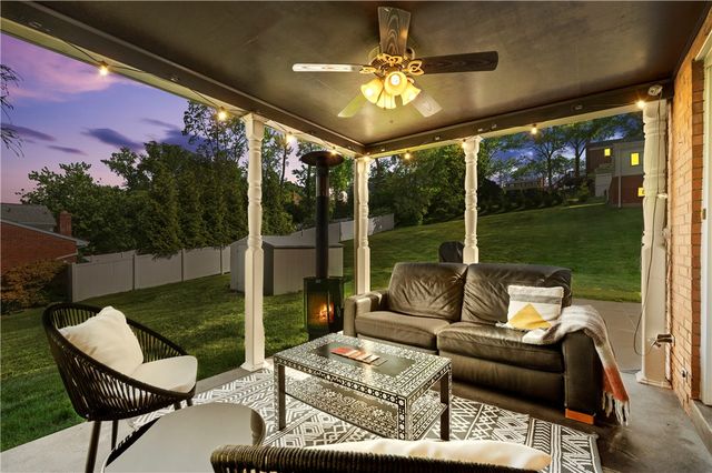 2347 Casswell Drive, Bethel Park, PA 15102