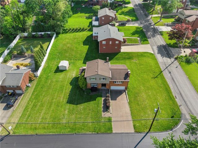 2347 Casswell Drive, Bethel Park, PA 15102