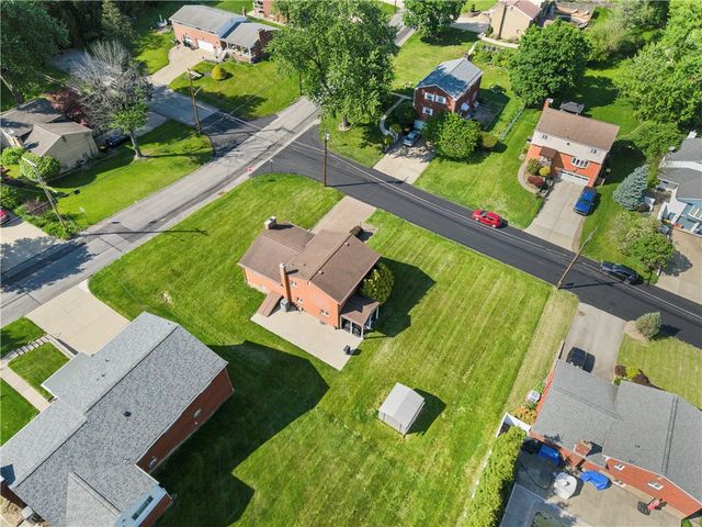 2347 Casswell Drive, Bethel Park, PA 15102