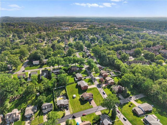 2347 Casswell Drive, Bethel Park, PA 15102