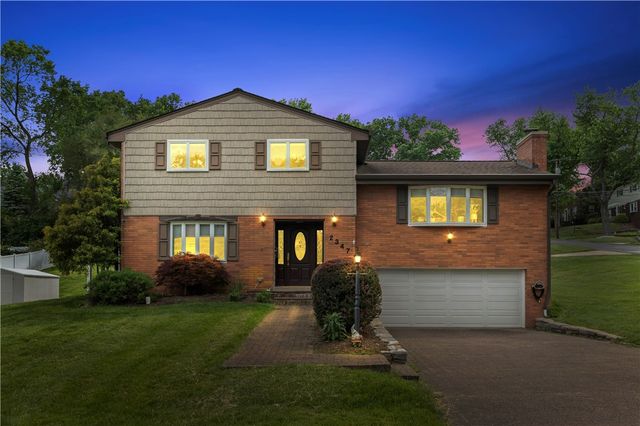 2347 Casswell Drive, Bethel Park, PA 15102