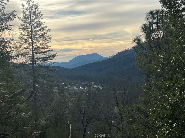 9457 Fox, Cobb, CA 95426